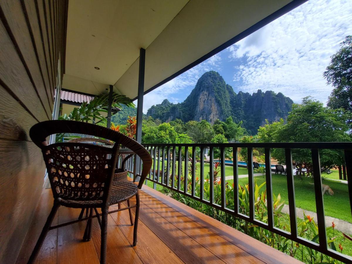 Bearlinbungalow Vang Vieng Eksteriør bilde