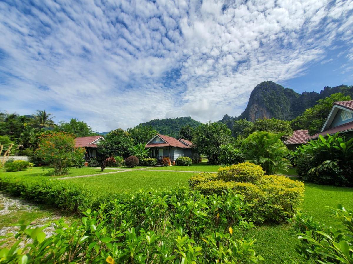 Bearlinbungalow Vang Vieng Eksteriør bilde