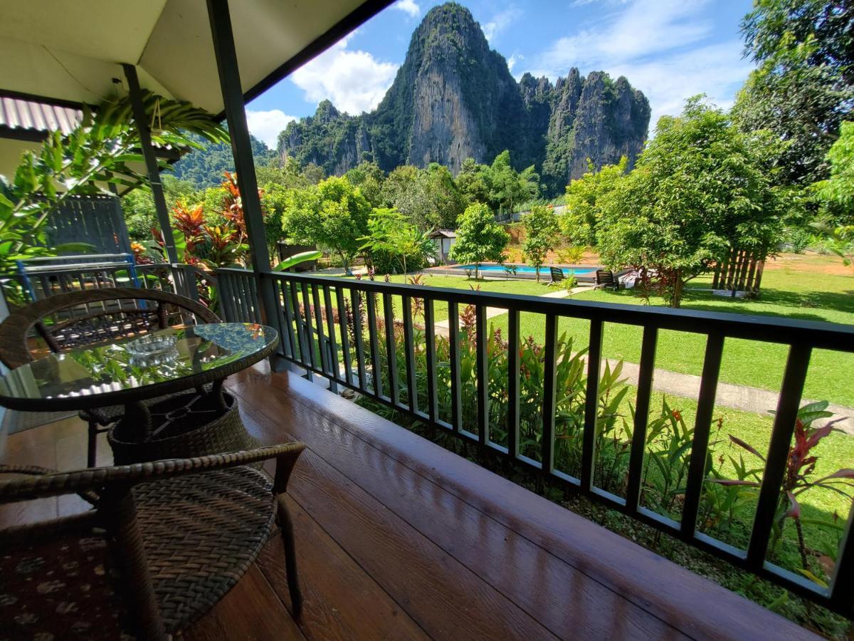 Bearlinbungalow Vang Vieng Eksteriør bilde