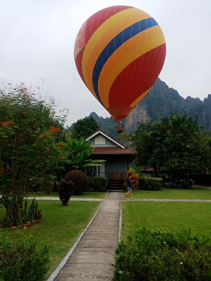 Bearlinbungalow Vang Vieng Eksteriør bilde