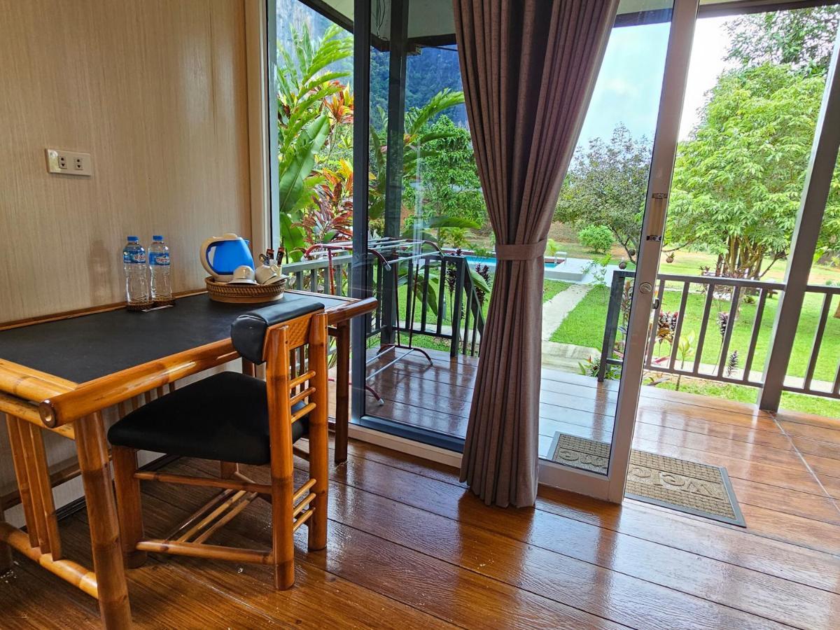 Bearlinbungalow Vang Vieng Eksteriør bilde