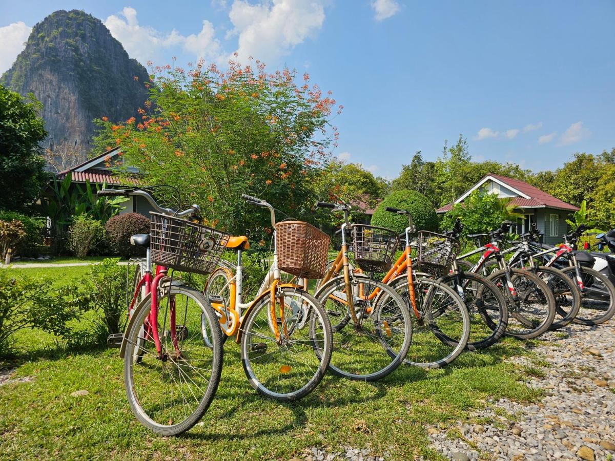 Bearlinbungalow Vang Vieng Eksteriør bilde